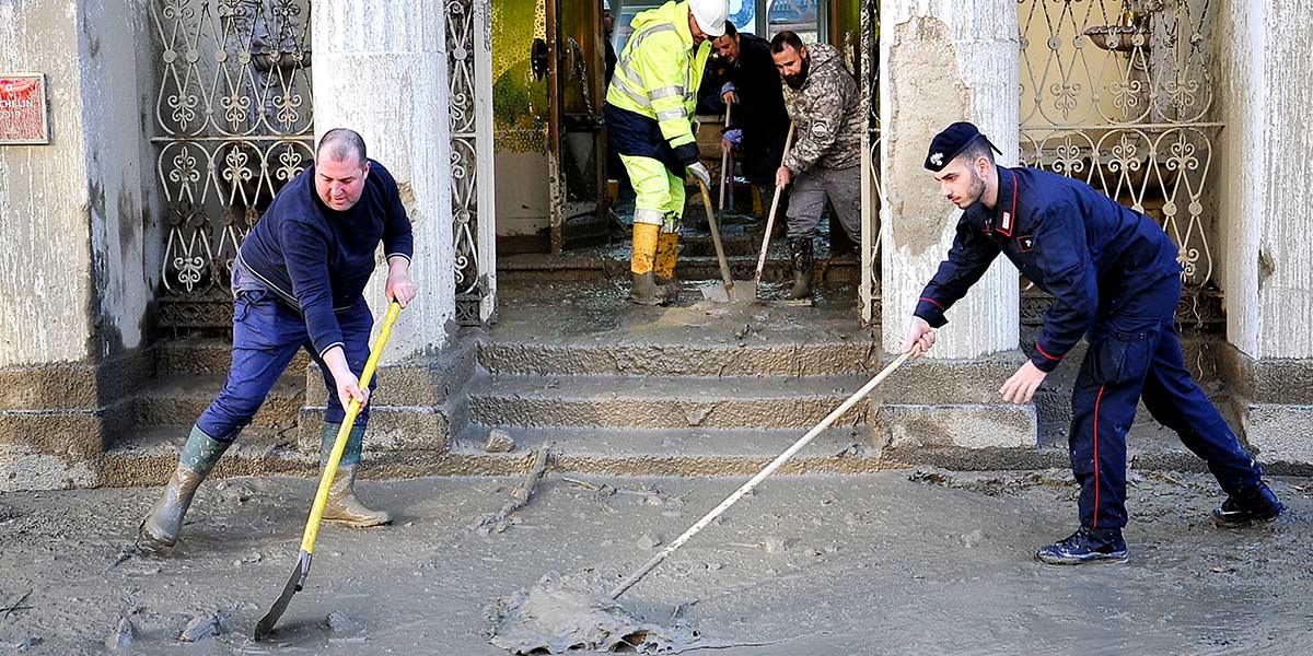 La solidarietà è la prima medicina per l’alluvione
